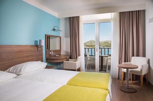 Superior Annex Room with Balcony and Partial Sea View