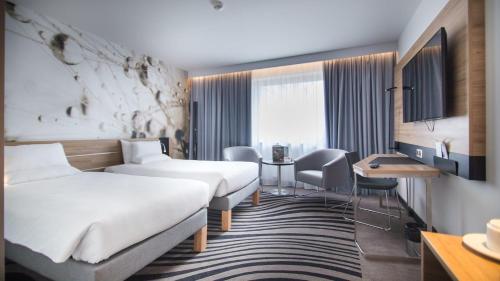 Novotel Poznan Centrum - image 6