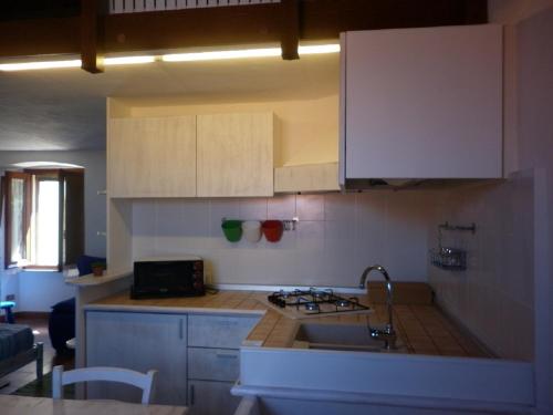кухня, Maisonette Tommy in Капрайя