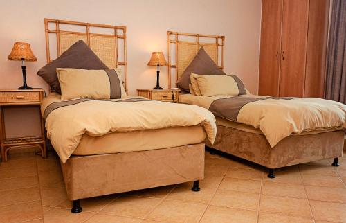 Mahikeng Lodge in Maanhaarand