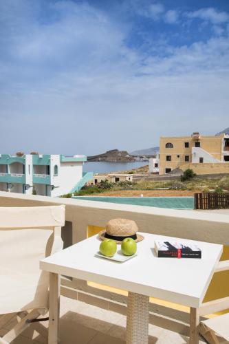 Kimata Apartments - Πύλες