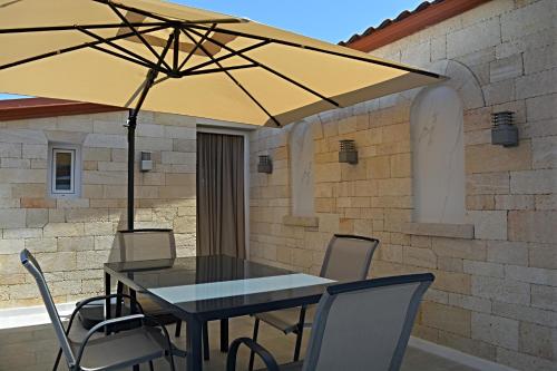 Phaethon Apartments & Studios 4