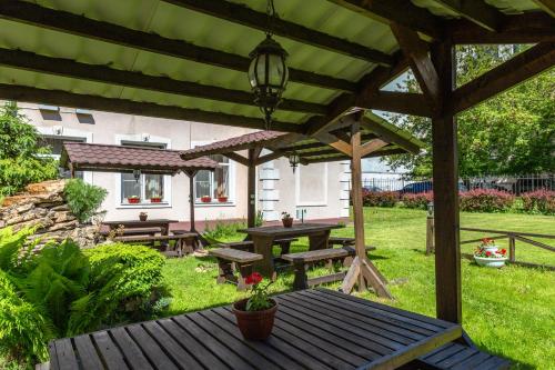 Elizar Hotel - image 5