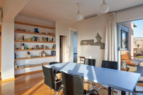Boutique Athens Apartment MK1 - image 14