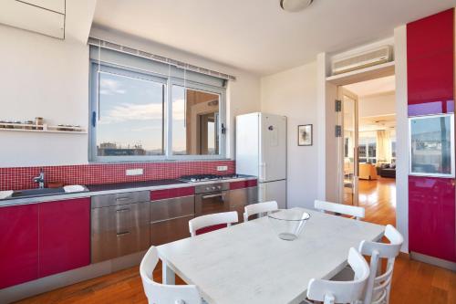 Boutique Athens Apartment MK1 - image 10