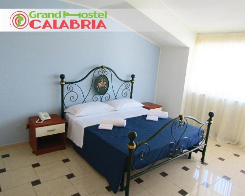 Grand Hostel Calabria - Accommodation - Pietrapaola