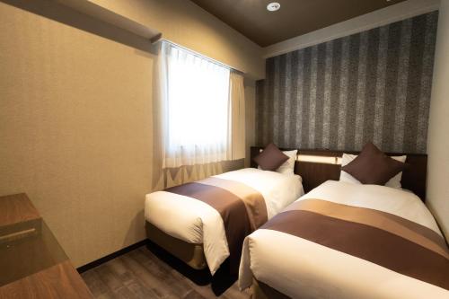 Standard Twin Room - Non-Smoking