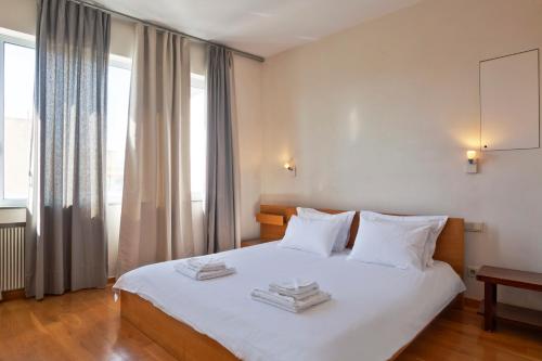 Boutique Athens Apartment MK1 - image 3