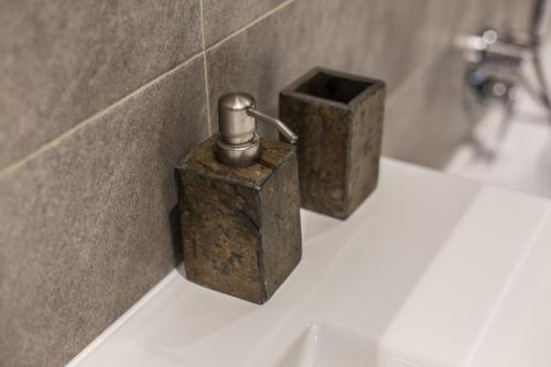 SUITE 11 NEAR DUOMO - image 12