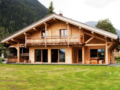 Spacious Chalet in Chamonix with Sauna gîte à louer Les Chosalets
