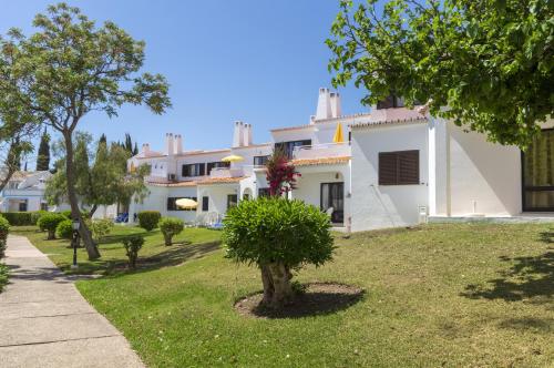 Rocha Brava Village Resort - image 2