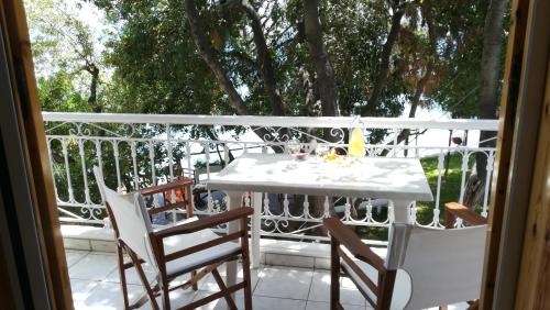 Tzeni Villa - image 7