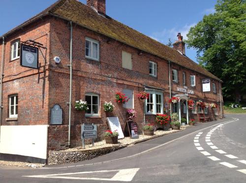 The White Lion Inn