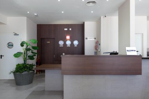 Hotel Olympia Universidades - main image