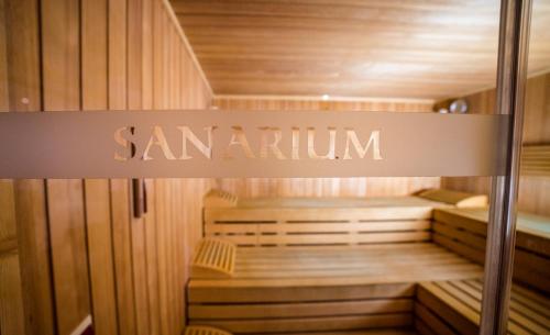 Greno Hotel & Spa - image 13