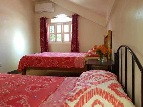 OMG Guesthouse for 3 Loft - room in Samal District - Samal Island