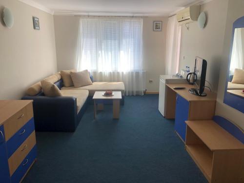 Guest House Rai in Kiten
