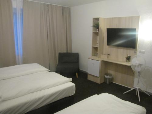 Milano Hotel - image 2