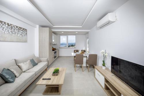 Apartments Mi&Ni - image 12