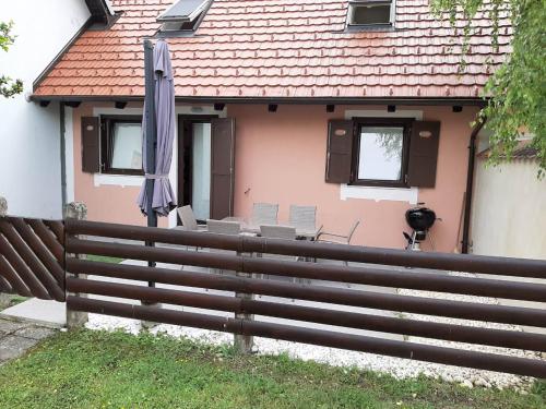 Apartma Stela in Terme Čatež