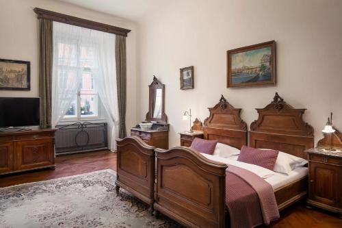 Grand Hotel Praha - image 9