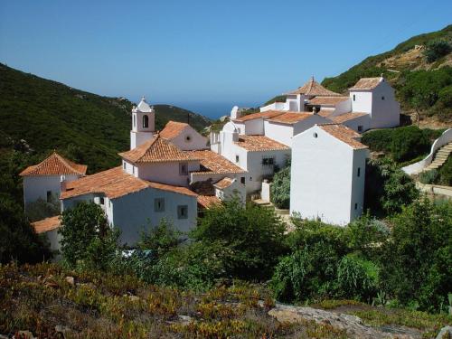 Convento Sao Saturnino, Azoia