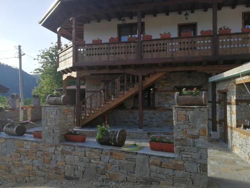 Слънчевата къща