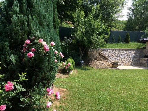 Charming Luxury Villa Charming Luxury Villa