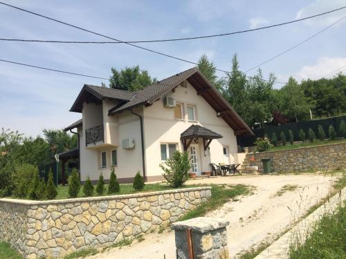 Charming Luxury Villa Charming Luxury Villa