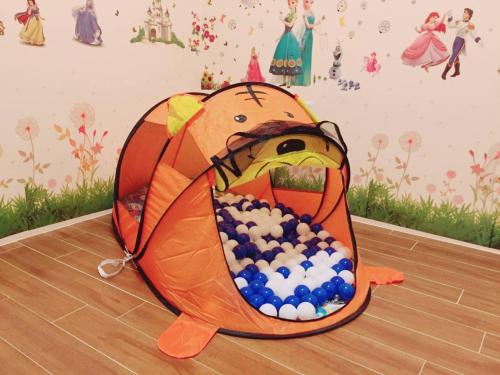 荷比8号电梯民宿 荷比8号电梯民宿