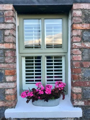 The Old Cottage in Knocknaranhy