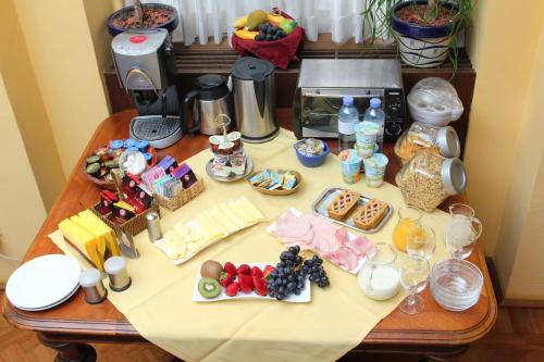 Mondial Appartement Hotel - image 8