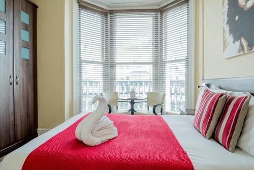 뉴 스테인 호텔 - 주변 명소