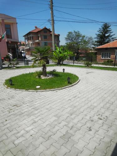 Guest House Nani - image 4
