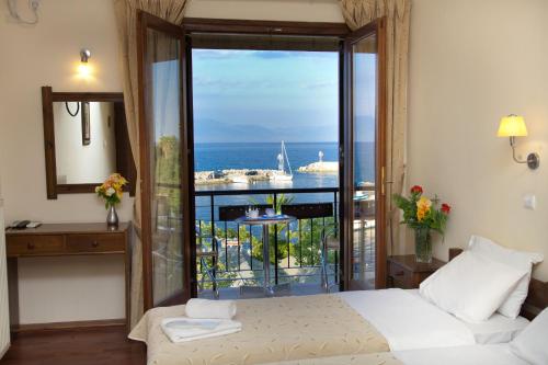 Akroyali Hotel in Ag. Andreas (Messinia)