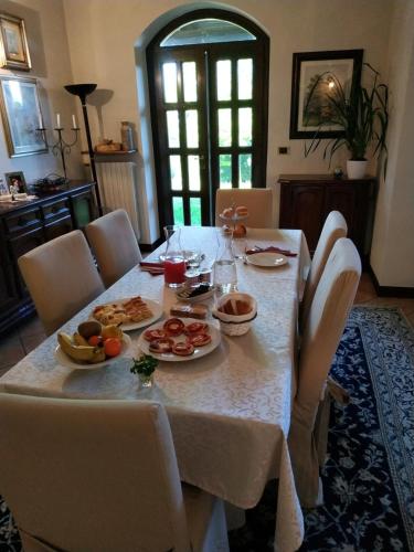 Suite Villa Aurelj in Narzole