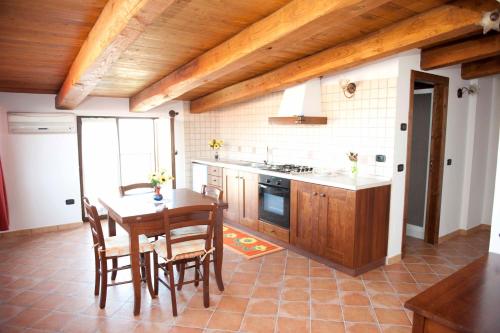 virtuve, Casa Vacanze - Affittacamere Il Tempone in Prignano Cilento