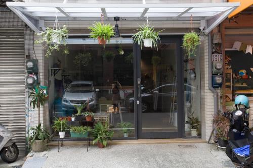 Exterior view, KM Hostel in Chiayi