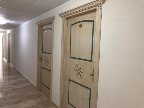 Hotel Riviera - image 7