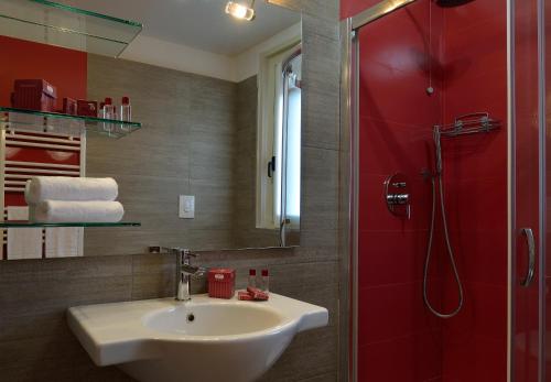 Hotel Carlton - image 3