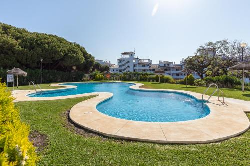 Descanso y sol en mejor playa 3BR - 7 px ; 2 Banos-Porche