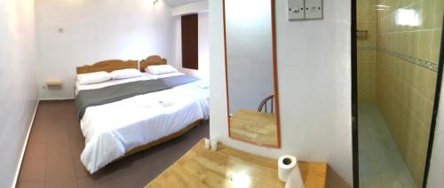 Triple Room image 4