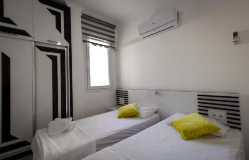  Das Familienfreundliche Maisonette Apartment Neşe mit direktem Zugang zum Pool in Fethiye