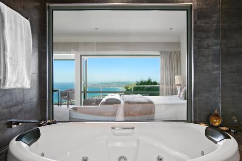 Hot tub, Arthurs Views in Arthurs Seat / Main Ridge