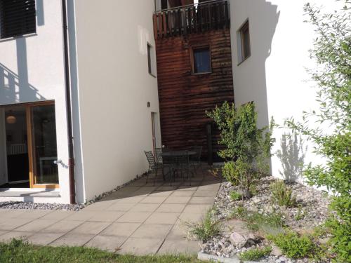 Alpenrose (295 Av) - image 7