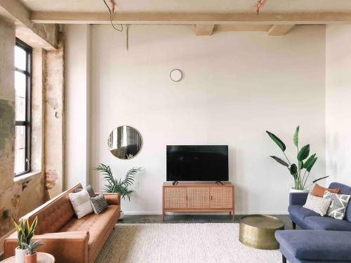 Historic Sterchi Loft on Gay St, Knoxville