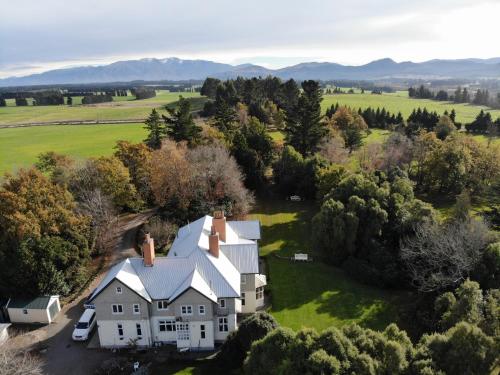 GUNYAH COUNTRY ESTATE - Windwhistle