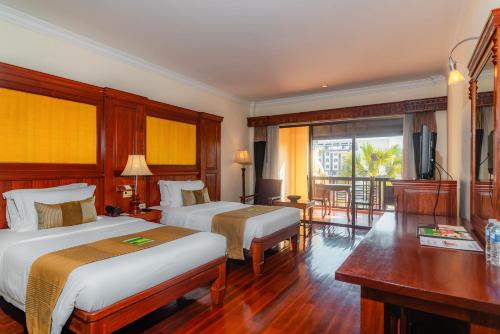 Empress Residence Resort and Spa