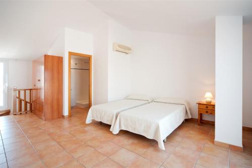 Port marina 4 - image 3