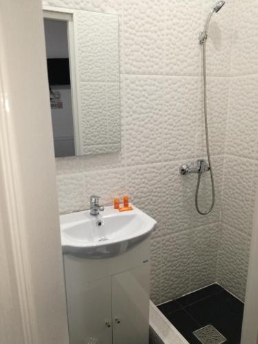 Yraida's house Constanta Yraida's house Constanta